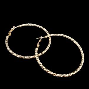 Lanni Gold Tone Hoop Earrings Textured Lightweight Fashion Jewelry